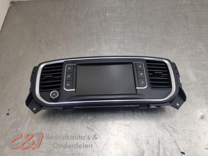 Display Multi Media regelunit van een Toyota Pro-Ace, Gebruikt, -, -, Ophalen of Verzenden