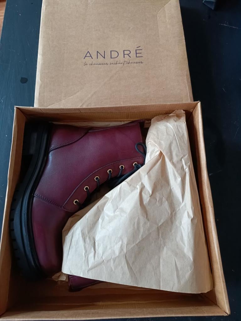 Bottines combat boots André — Neuves — Pointure 39, Ophalen
