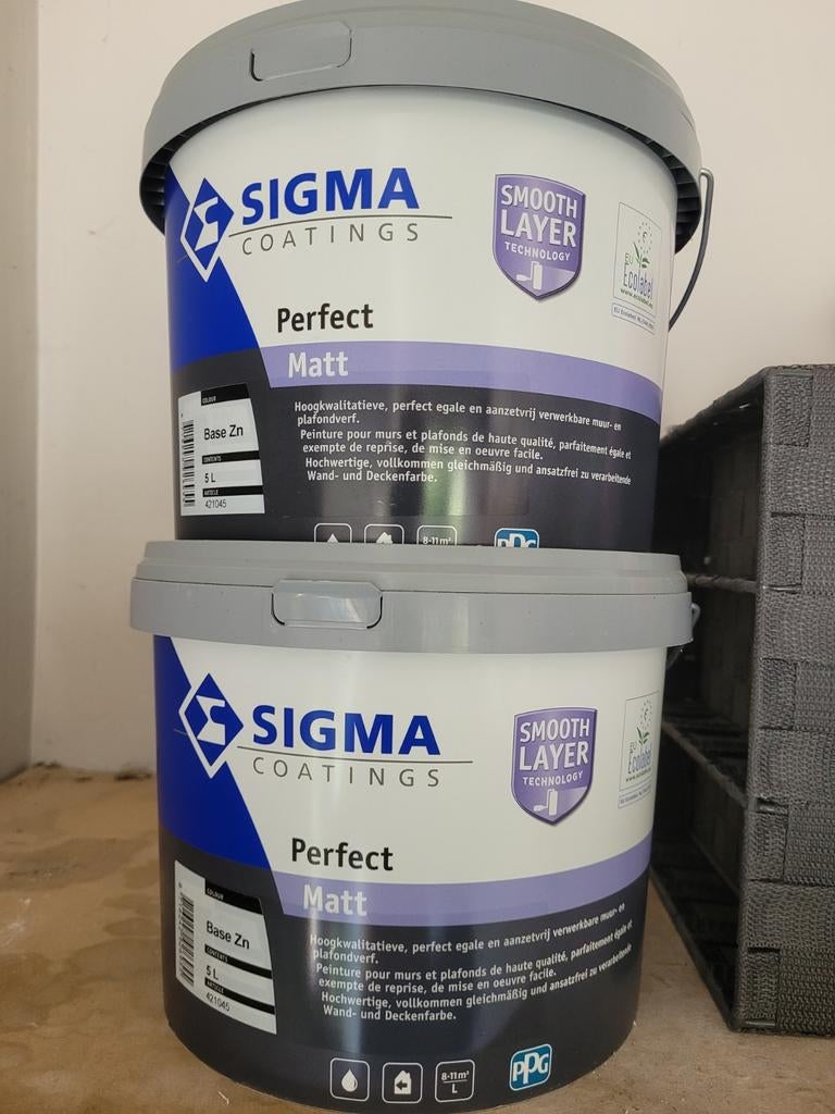 10 liter Sigma perfect, kleur zie foto's VERKOCHT, Doe-het-zelf en Bouw, Ophalen