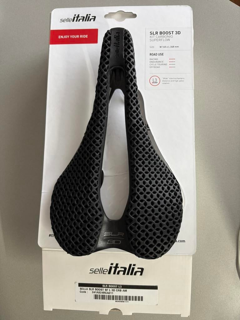 Selle Italia SLR Boost 3D Carbon Superflow zadel, Fietsen en Brommers, Fietsonderdelen, Ophalen, Zo goed als nieuw, Racefiets