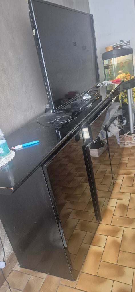 A donner Armoire Buffet noir laqué, Maison & Meubles, Enlèvement