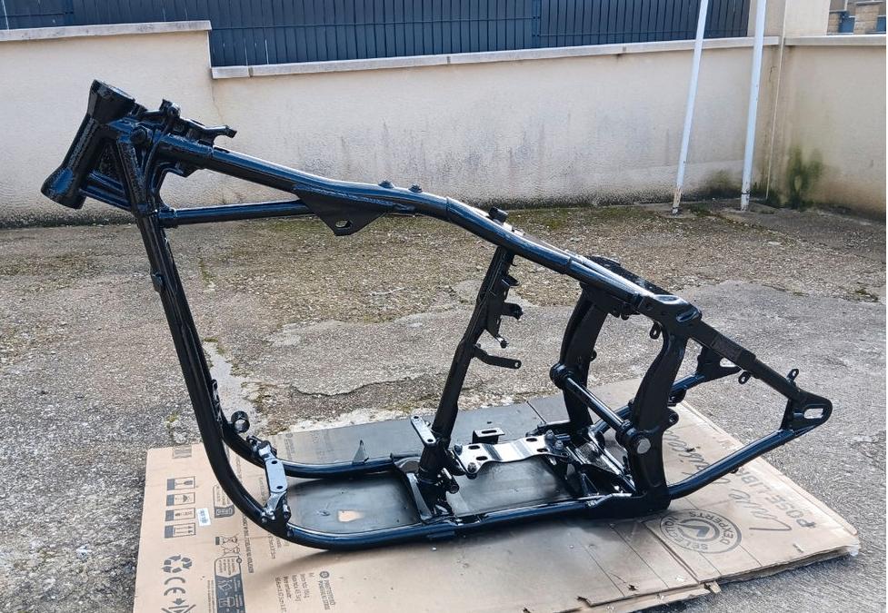 Recherche Cadre Origine Harley Softail, Motos, Pièces | Harley-Davidson, Utilisé, Enlèvement