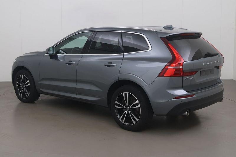 Volvo XC60 momentum PRO gear 197 AT, Auto's, Automaat, 197 pk, 145 kW, Gebruikt
