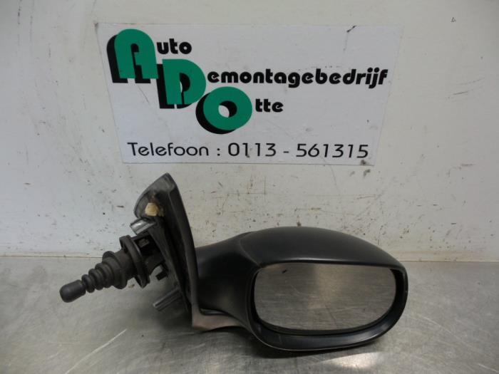 Rétroviseur extérieur droit d'un Peugeot 206, -, 3 mois de garantie, Utilisé, -
