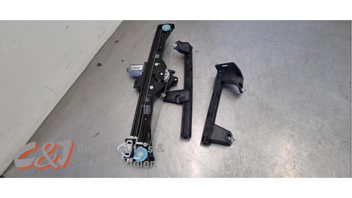 Ruitmechaniek 4Deurs links-voor van een Fiat Qubo, Auto-onderdelen, Gebruikt, -, -, Ophalen of Verzenden