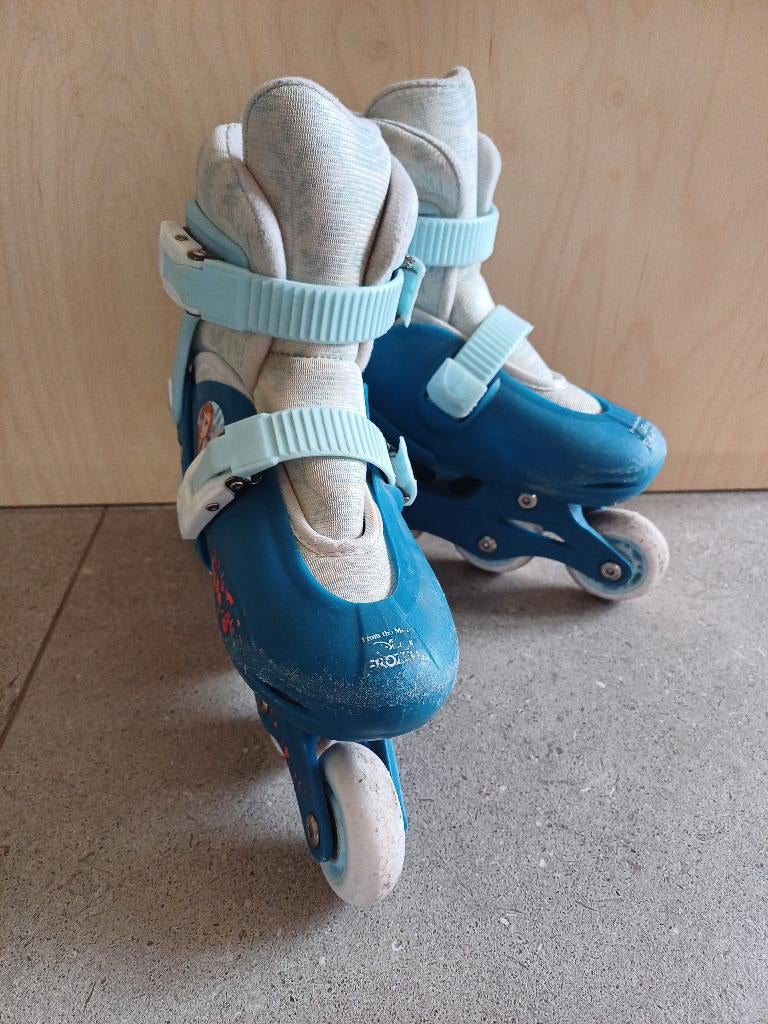 Patins à roulettes Frozen II Taille 30/33, Enlèvement ou Envoi, Utilisé, Enfants