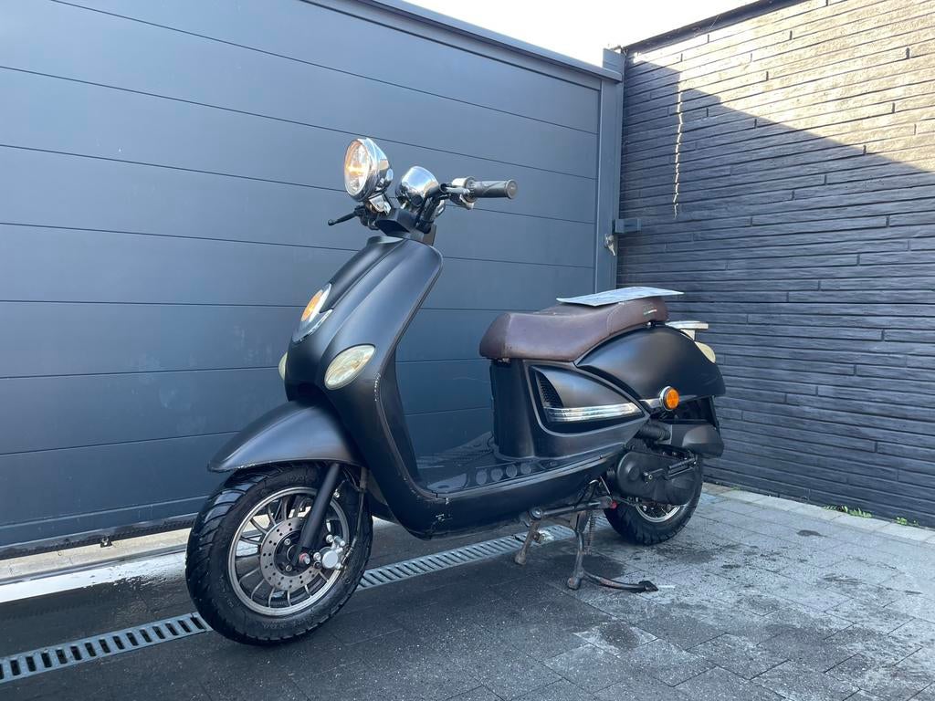 Gts Piemonte 4t A class en parfait état., Vélos & Vélomoteurs, Enlèvement, Utilisé, Classe A (25 km/h), Essence