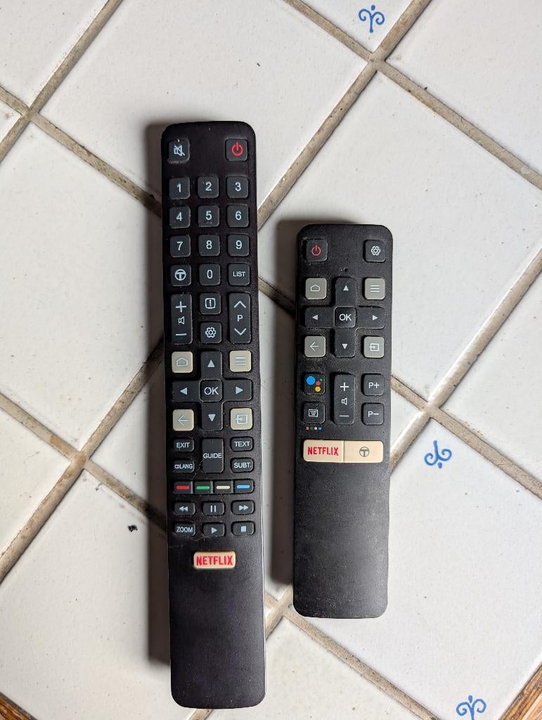 Télécommandes télévision TCL à donner, TV, Hi-fi & Vidéo, Enlèvement, Utilisé, Originale, TV