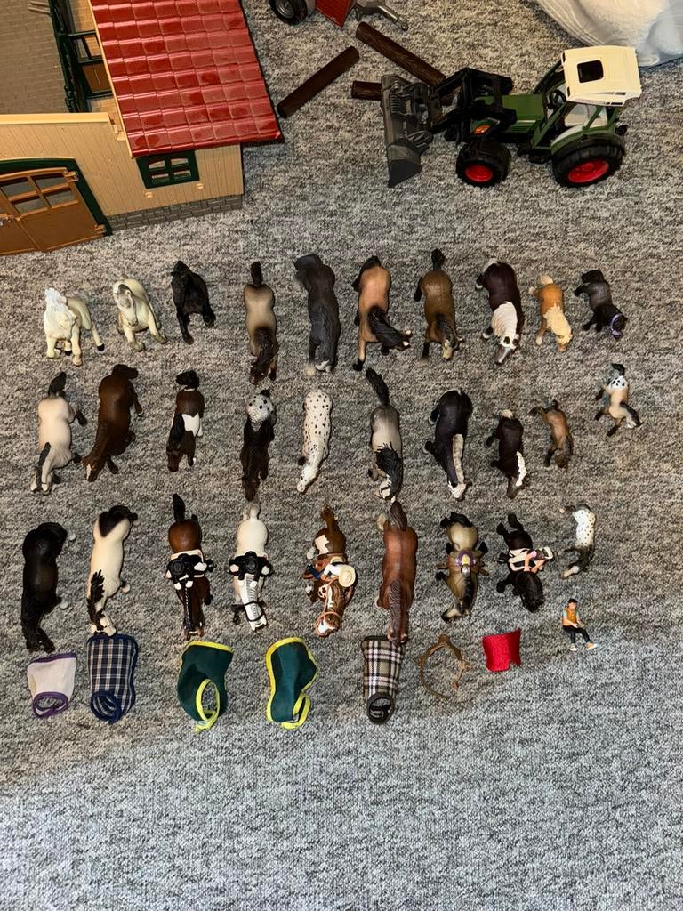 Collection de chevaux Schleich, Enlèvement, Utilisé