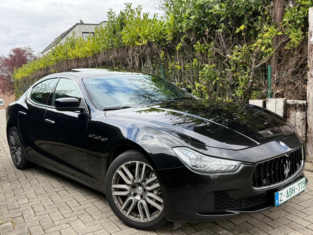 Maserati Ghibli 3.0D V6 Full Option, Auto's, Maserati, Automaat, Euro 6, 2995 cc, Zwart