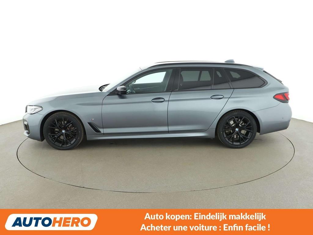 BMW 5 Serie 520 520d Mild-Hybrid xDrive M Sport, Autos, 144 g/km, Argent ou Gris, Euro 6, 5 portes