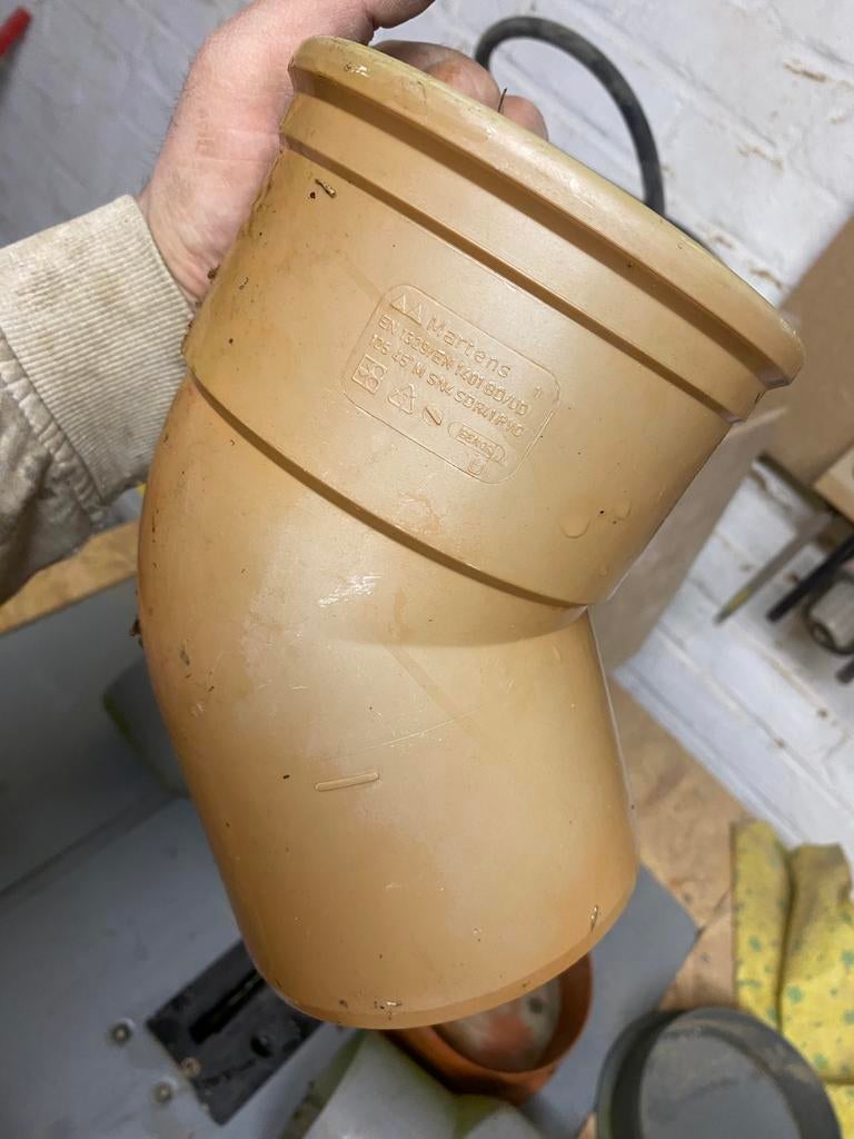 Onderdelen voor riolerings- en afvoerwerken, Doe-het-zelf en Bouw, Ophalen, Zo goed als nieuw, Bochten