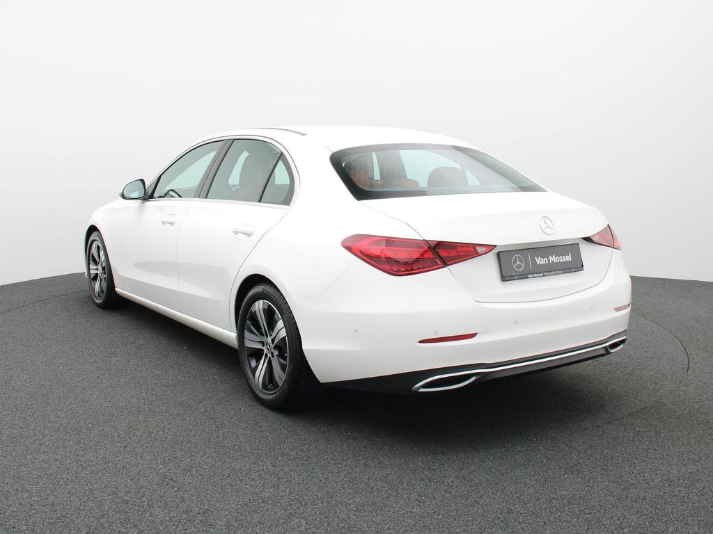 Mercedes-Benz C 180 Luxury Line Sedan + LEDER + CARPLAY + CA, Auto's, Mercedes-Benz, Automaat, 4 deurs, 4 cilinders, Wit