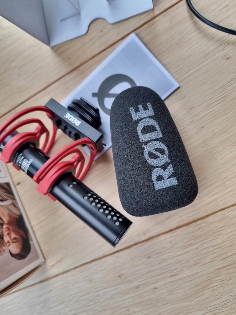 Videomic Go2 rouge, Enlèvement ou Envoi