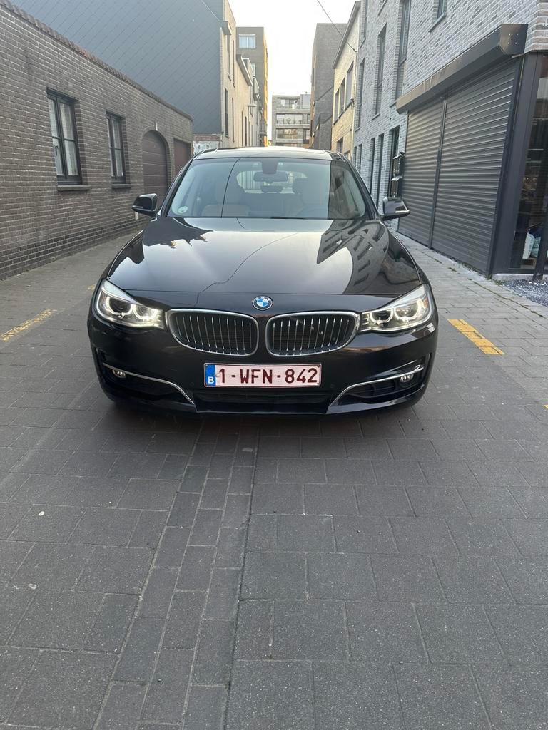 BMW GT 318 2015 2L, Autos, BMW, Cuir, Achat, Entreprise, 2 cm³