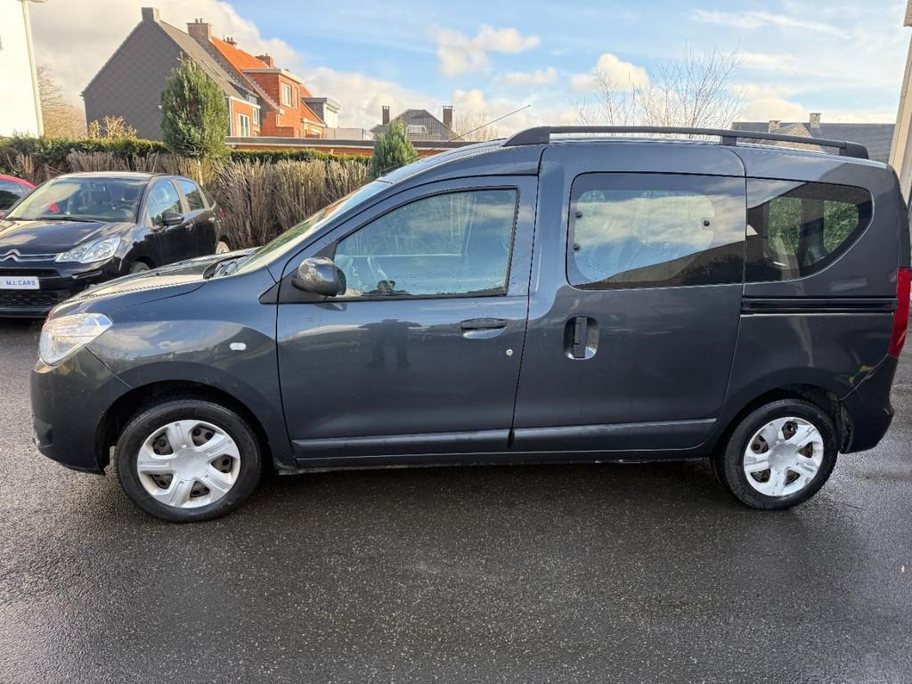 Dacia Dokker Laureate (bj 2016), Voorwielaandrijving, Stof, Gebruikt, Euro 6