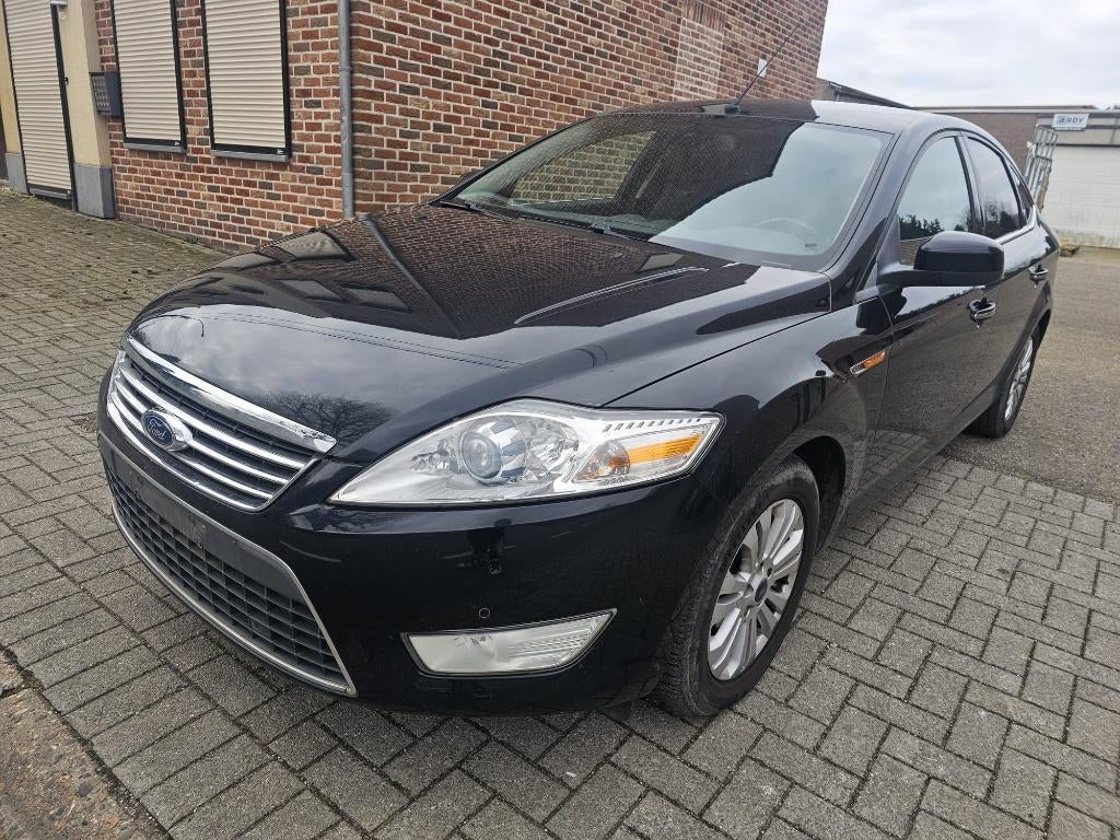 Ford Mondeo 2.0 Tdci 136pk Ghia(Bouw2009/250.000km), Auto's, Stof, Zwart, 4 cilinders, Mondeo