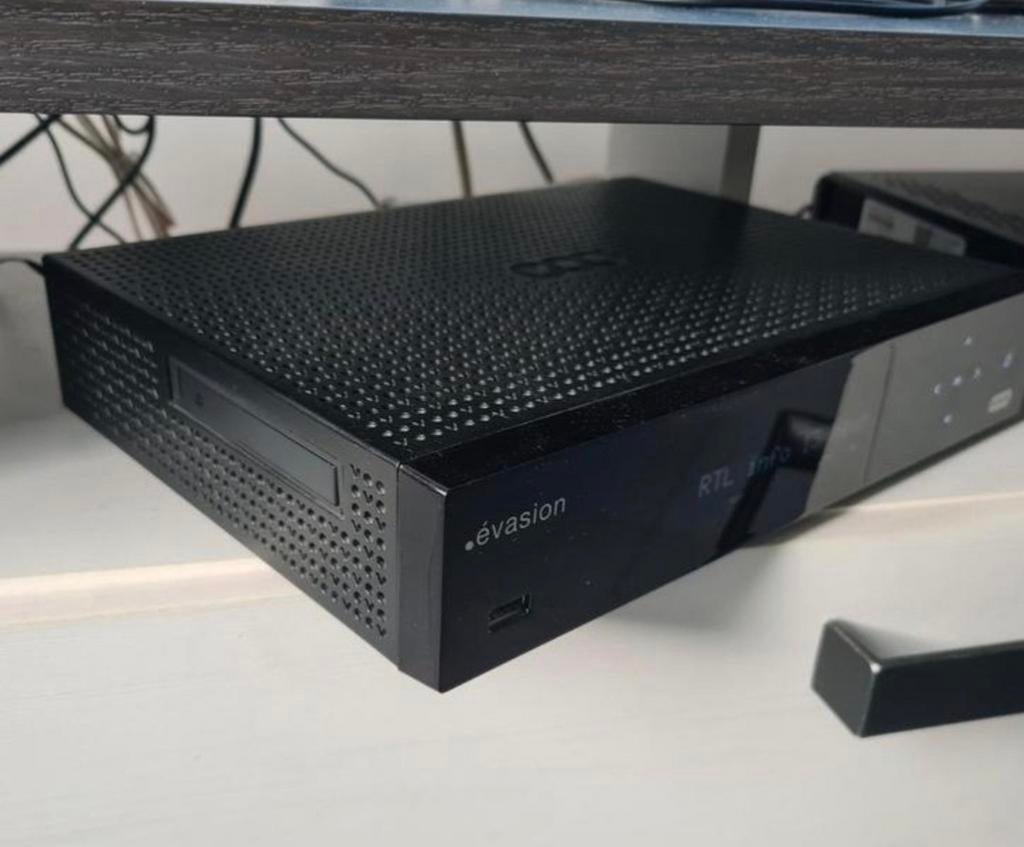 Décodeur évasion voo, Enlèvement, Comme neuf, Décodeur