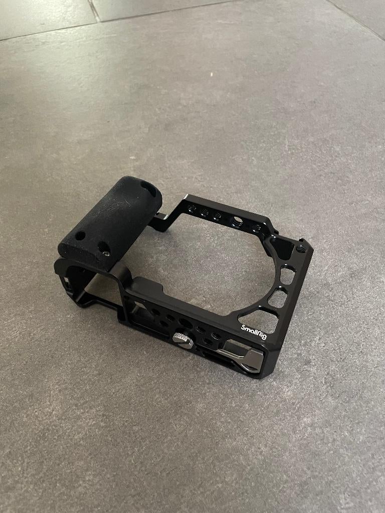 SmallRig Cage voor Sony A6400 - Perfecte staat!, Ophalen, Gebruikt, Compact, Sony