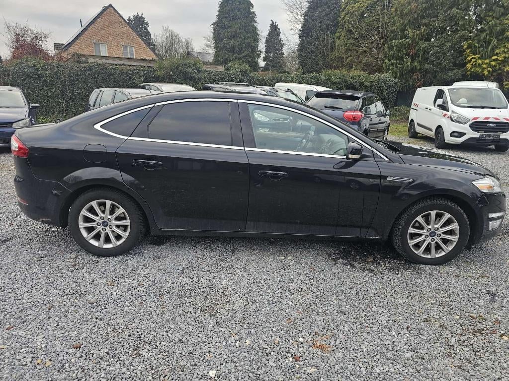 Ford Mondeo2.0Tdci 136pk Titanium Aut.(Bouw2014/107.000km), Auto's, Euro 5, Zwart, 4 cilinders, Mondeo