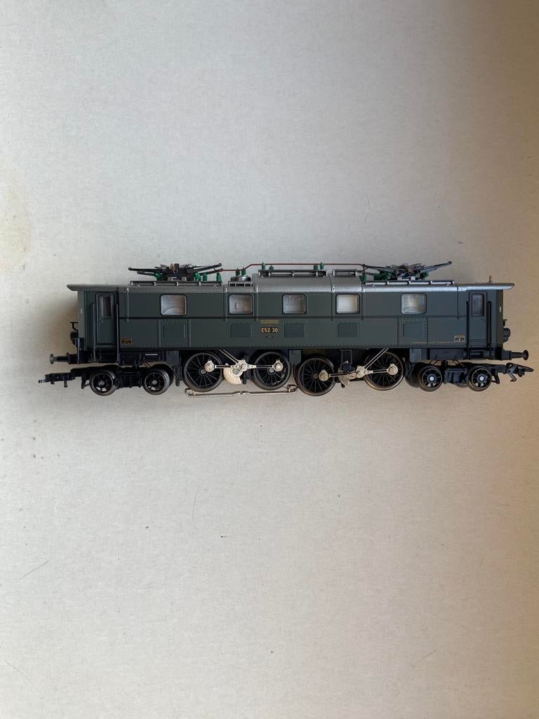 Aangeboden: Een Märklin locomotief, modelnummer 33661, Ophalen of Verzenden, Locomotief, Märklin, NS