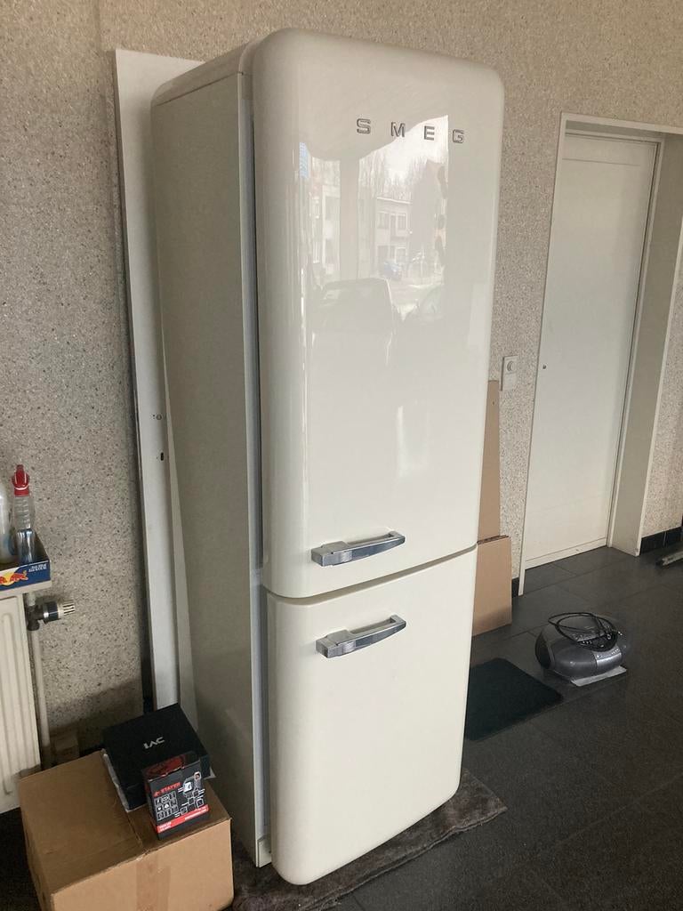 Smeg koelkast te herstellen, Elektronische apparatuur, Ophalen, Zo goed als nieuw