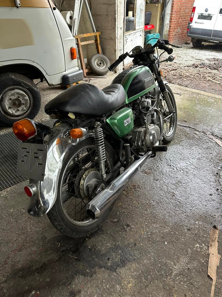 Honda cb200 1977