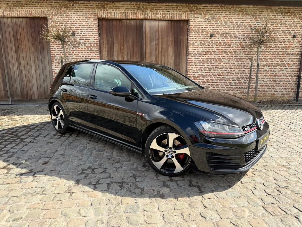 Volkswagen Golf 7 GTI DSG (automaat), Auto's, Euro 6, 4 cilinders, Zwart, Bedrijf