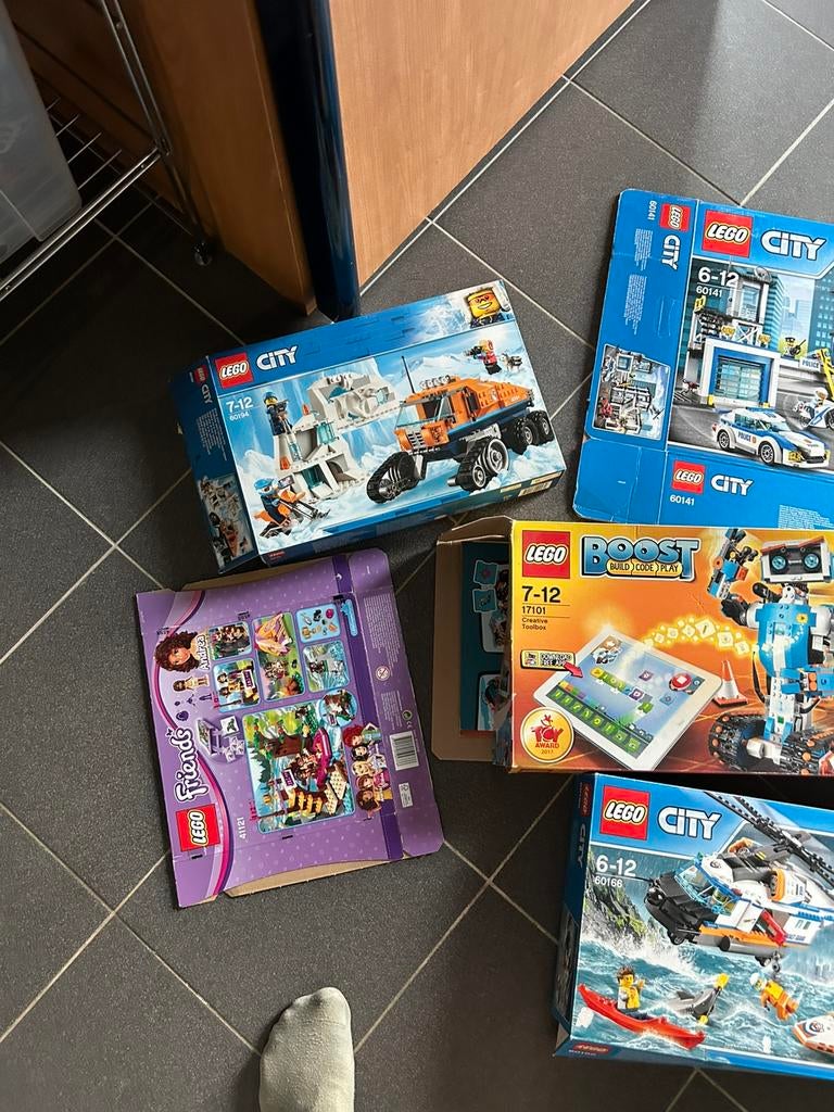 Groot assortiment Lego inclusief Lego boost, Kinderen en Baby's, Speelgoed | Duplo en Lego, Gebruikt, Lego, Complete set, Ophalen