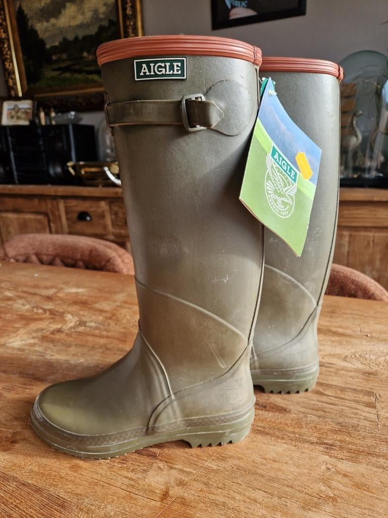 Nieuwe kwalitatieve rubberen laarzen Aigle maat 35, Vêtements | Hommes, Chaussures, Enlèvement ou Envoi