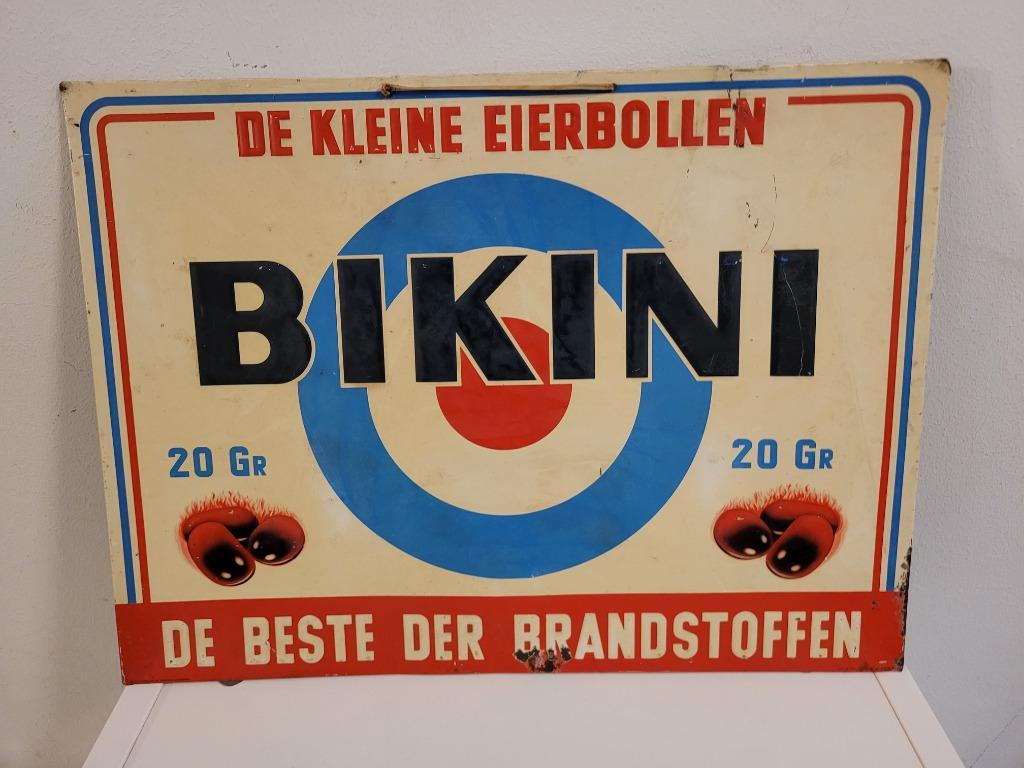 ancienne tole publicitaire le petit boulet bikini vintage, Collections, Enlèvement ou Envoi, Utilisé, Panneau publicitaire