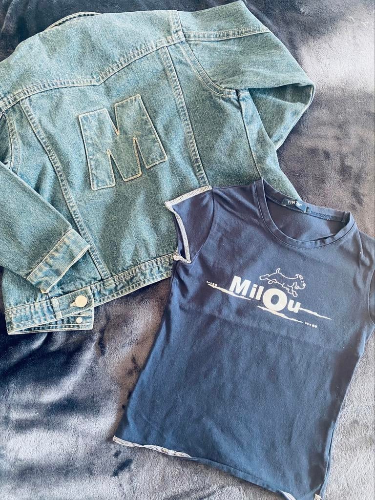 Veste en jean et t-shirt taille 104, Enfants & Bébés, Enlèvement ou Envoi, Manteau