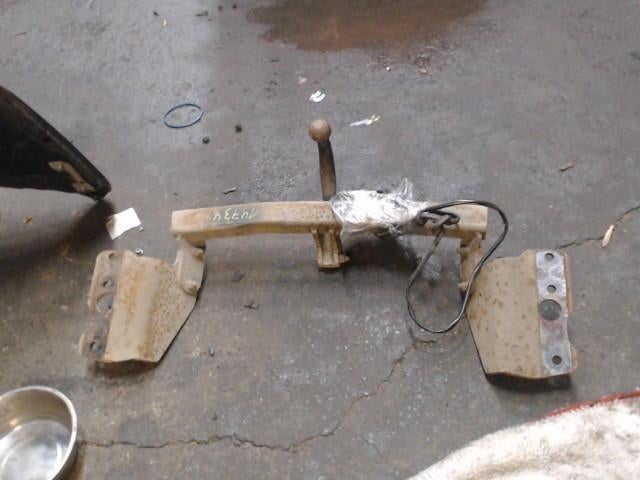 Attache remorque Toyota Auris 1.4D4D 65kw 2006-2010 LP/14734, Enlèvement, Utilisé