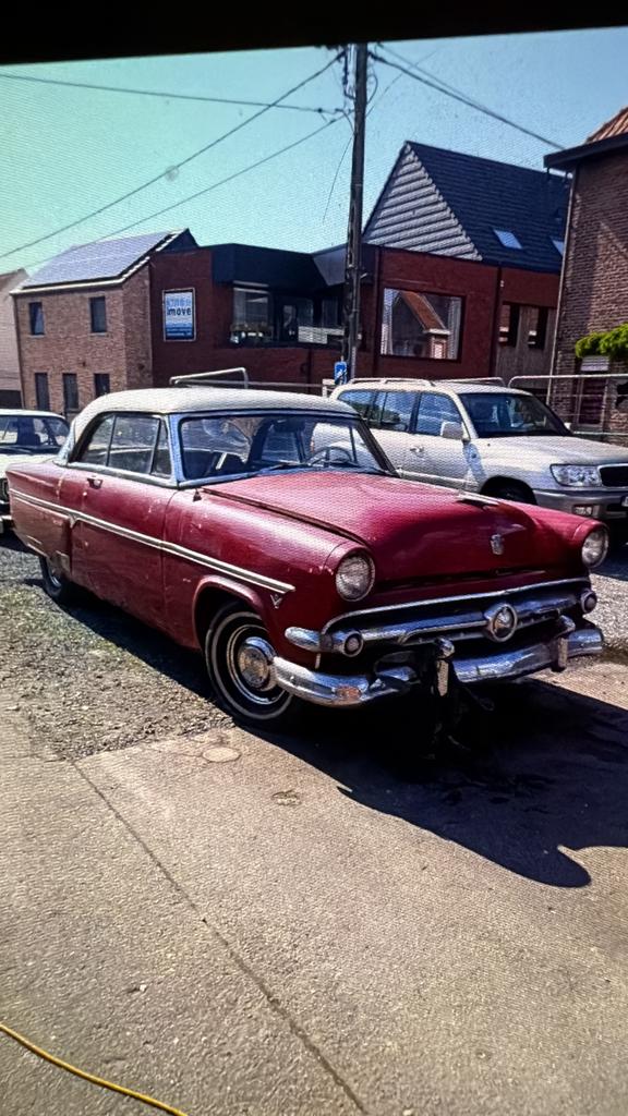 Fort Viktoria, Auto's, Oldtimers, Bedrijf, Ford, Ophalen