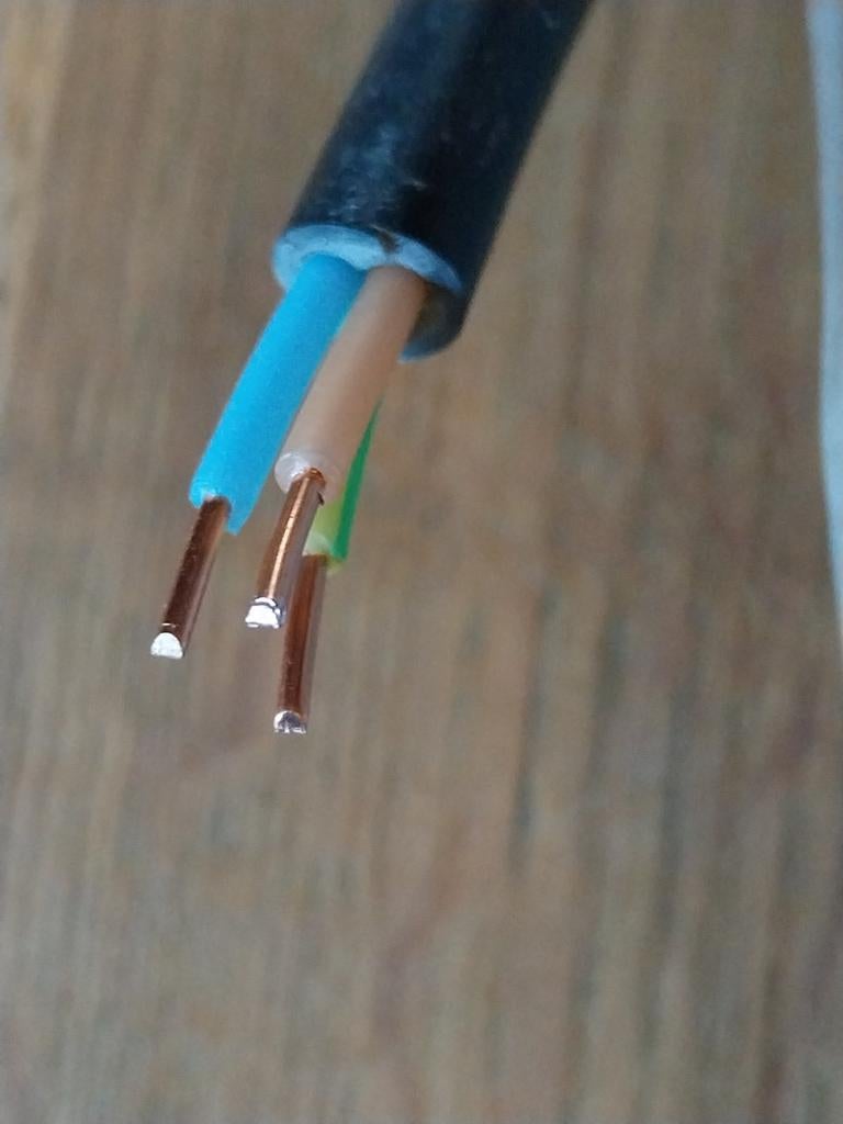 Câble électrique U1000 R2V 3G1.5 de 23,5 m, Enlèvement ou Envoi, Comme neuf, Câble ou Fil électrique