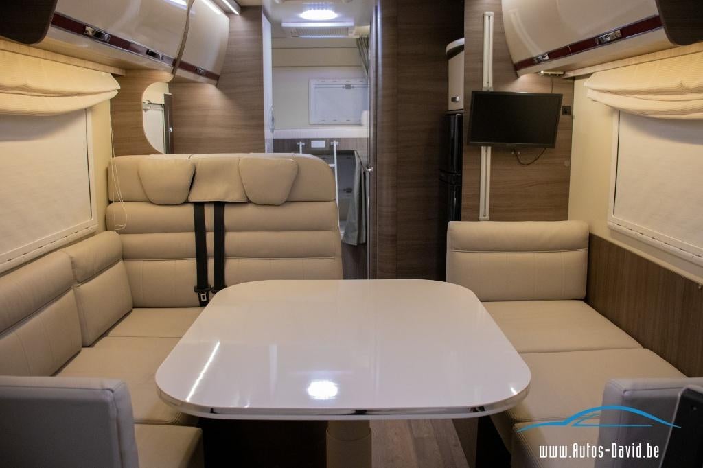 McLouis Carat 82 Integral 7 chambres/PANNEAU SOLAIRE, Fiat, Boîte manuelle, Intégral, Chauffage liquide