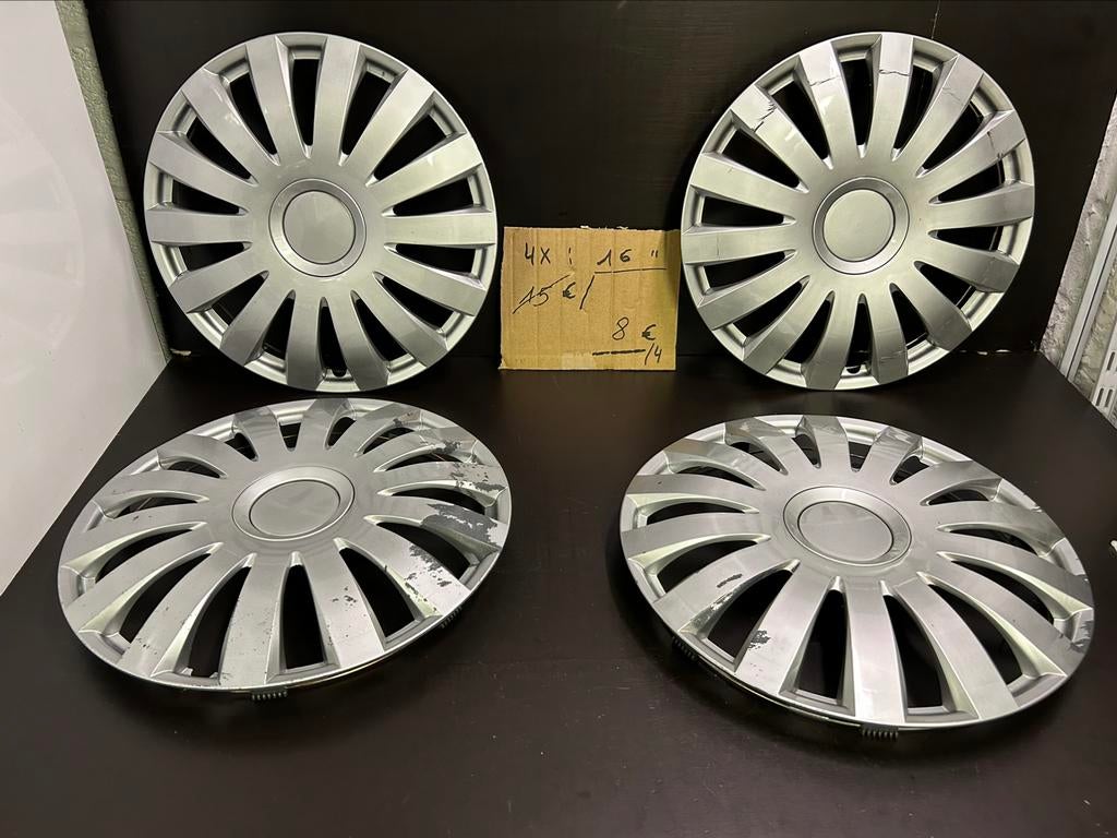 4 universele wieldoppen alle merken 16", Auto diversen, Wieldoppen, Gebruikt, Ophalen of Verzenden