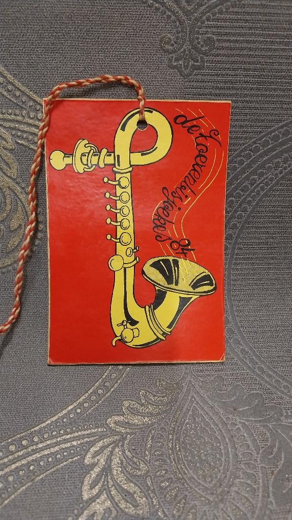 Plastieken medaille De Toerenbisjoekes 1984 Aalst Carnaval, Ophalen of Verzenden, Overige materialen