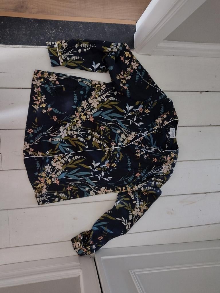 Blouse Karen Damen,maat L, NIEUW, Ophalen of Verzenden, Zo goed als nieuw, Maat 42/44 (L)