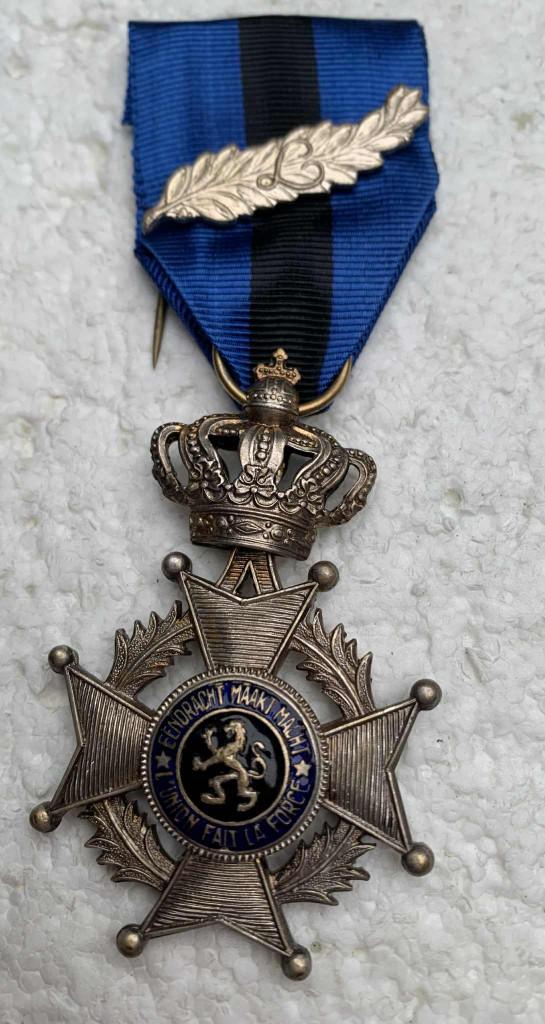 Medaille, Ridder Leopold-II Orde, 2-taal FR, Palm L-III WOII, Verzamelen, Ophalen of Verzenden, Landmacht, Lintje, Medaille of Wings
