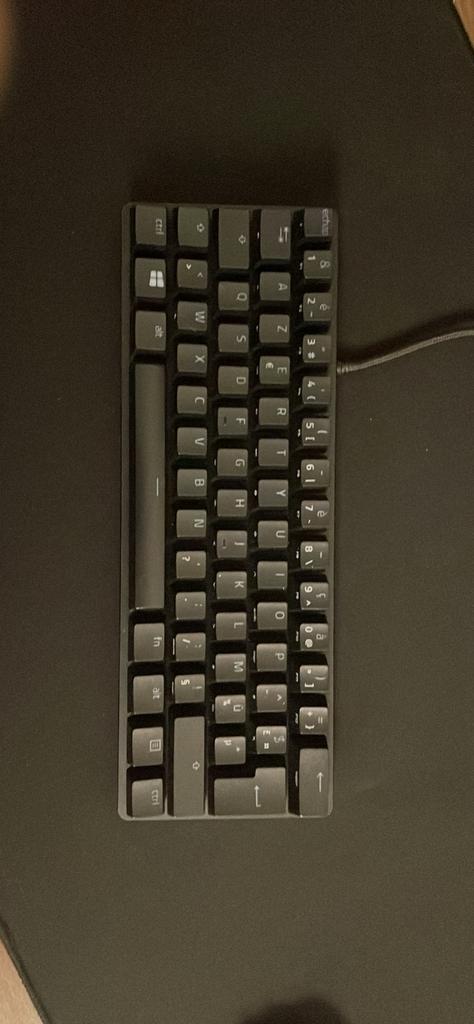 Gaming toetsenbord razer huntsman mini 60%, Computers en Software, Toetsenborden, Ophalen, Zo goed als nieuw, Gaming toetsenbord