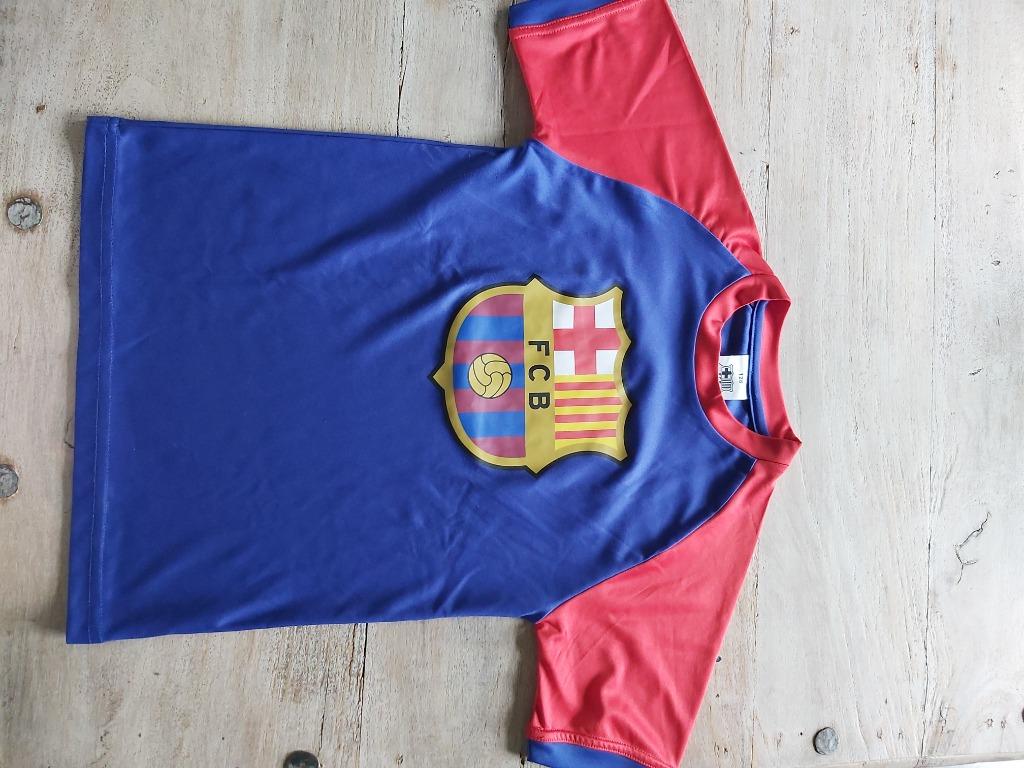 Voetbalshirts 8 en 10 jaar fcb (niet origineel) en Puma, Kinderen en Baby's, Gebruikt, Ophalen of Verzenden, Jongen, Puma