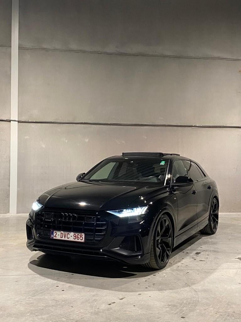 Audi Q8 60 TFsie Quattro Competition PANO/B&O/23"RS/TVA, Autos, Audi, Entreprise, Q8, 4x4, ABS, Caméra de recul, Phares directionnels
