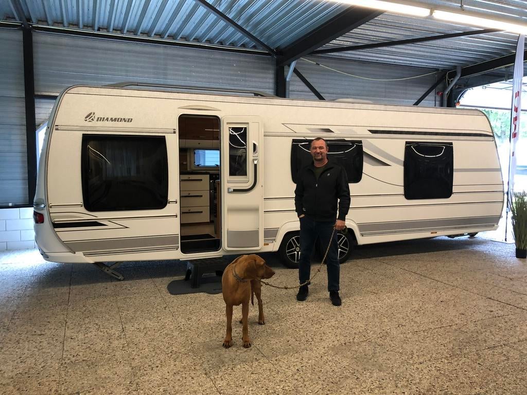 Fendt diamond 700, Caravans en Kamperen, Caravans, Rondzit, 100 kg of meer, Fendt, 2000 kg en meer