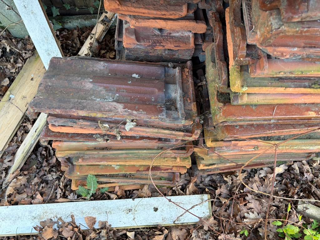 oude dakpannen, Enlèvement, Tuiles