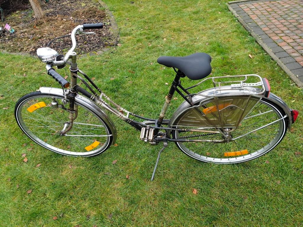 Prachtige retro dames fiets perfect in orde lees beschrijvin, Fietsen en Brommers, Ophalen