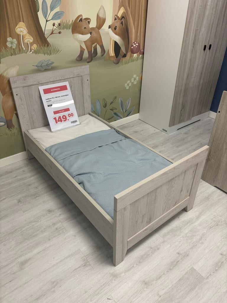 Peuterbedje 70x140cm., Ophalen, Zo goed als nieuw, Matras