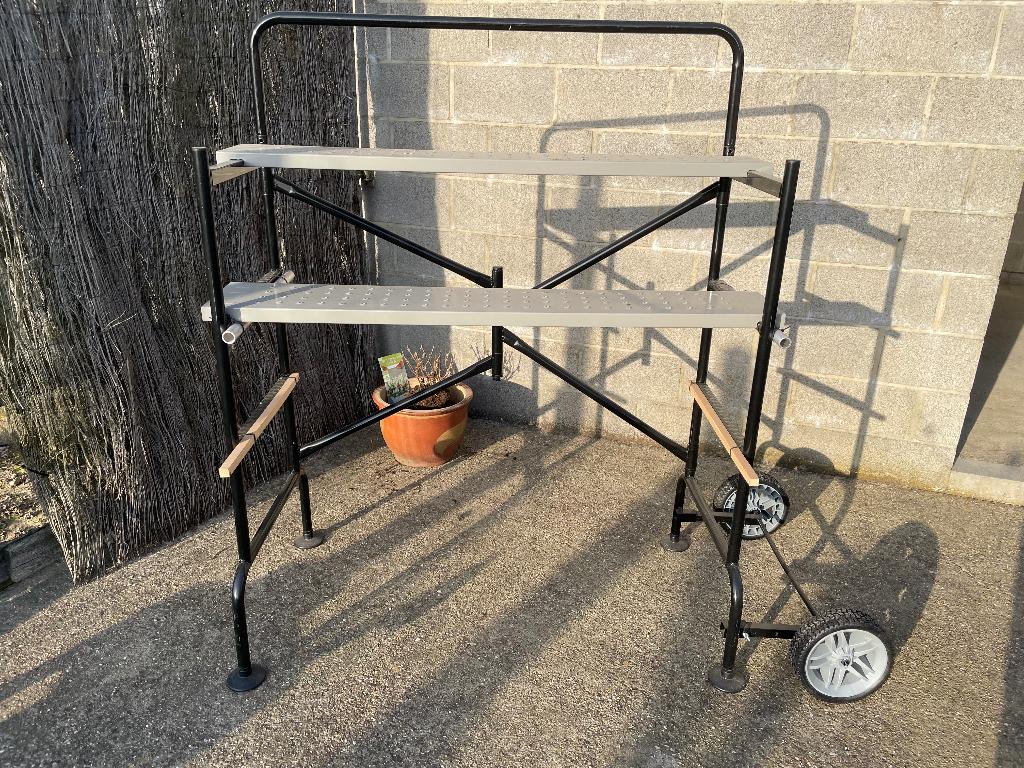 Klein (planten) rek op wielen, Zakelijke goederen, Kantoor en Winkelinrichting | Magazijn, Stelling en Opslag, Ophalen