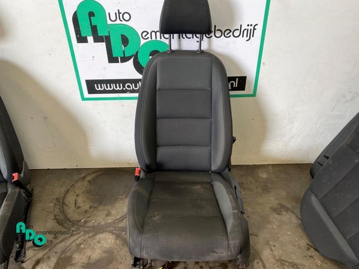 Siège gauche d'un Volkswagen Golf (Golf 09-), Volkswagen, -, 3 mois de garantie, Utilisé