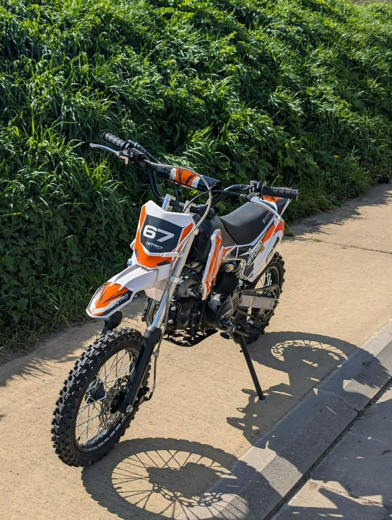 moto Nitro storm v2 110cc 4 temps 2021 à vitesses (essence), Vélos & Vélomoteurs, Cyclomoteurs | Cyclomoteurs de cross, Comme neuf